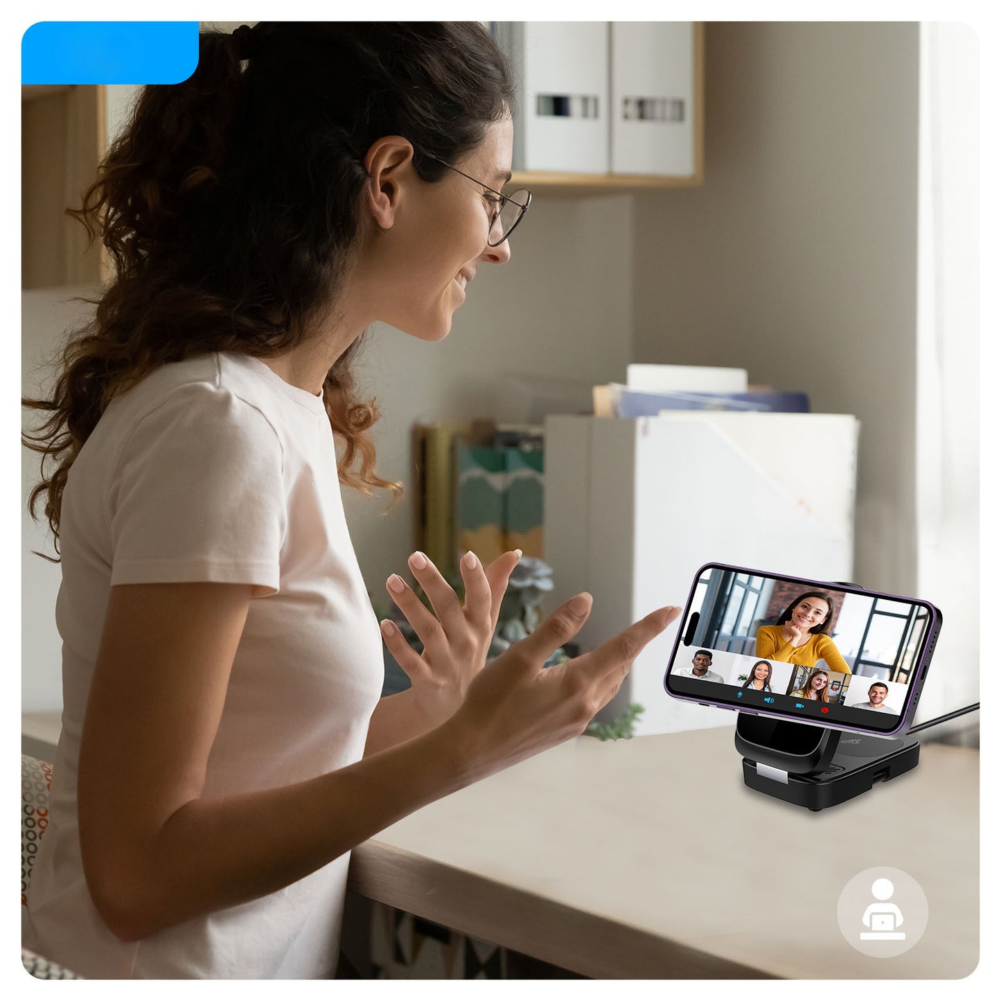 15W foldable multi-functional three-in-one wireless SW50